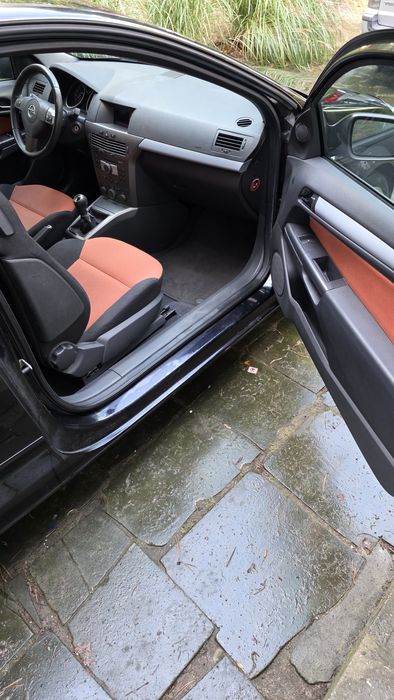 Opel Astra gtc 1.4 benz ksenony sprowadzony z Niemiec