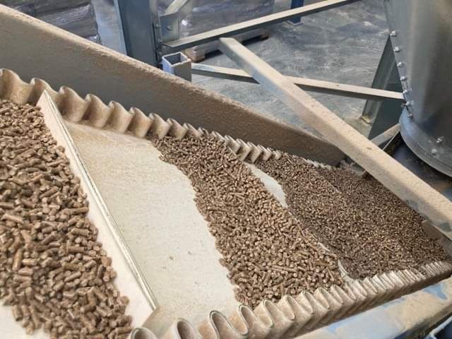 Pellet Pelet Drzewny Beskidy Lazar 6mm oraz 8mm Olczyk A1 Premium 18Mj