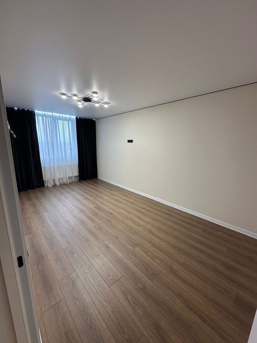 Однокімнатна квартира в сучасному ЖК, м-н Вишенька