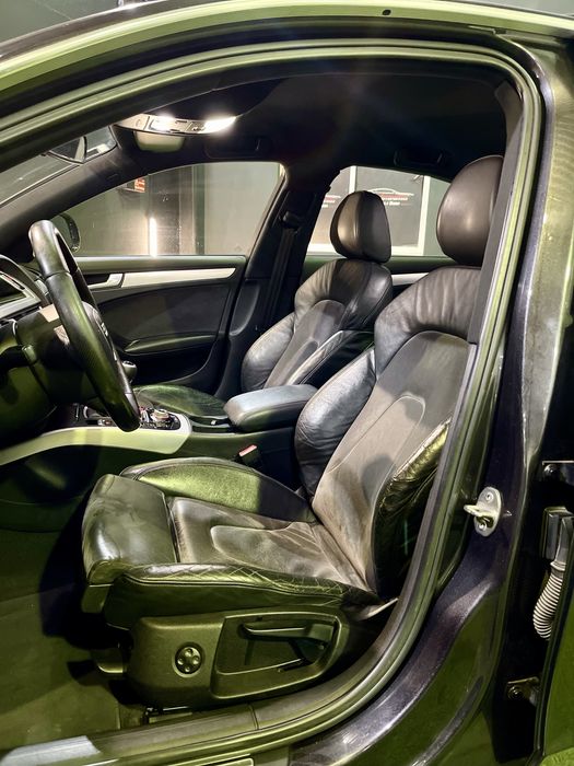 Audi A4 B8 2.0 TDI S-Line