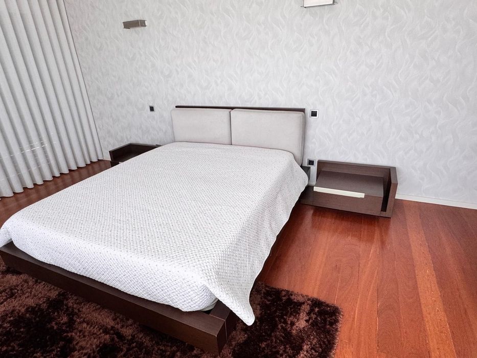 Conjunto cama casal em excelente estado