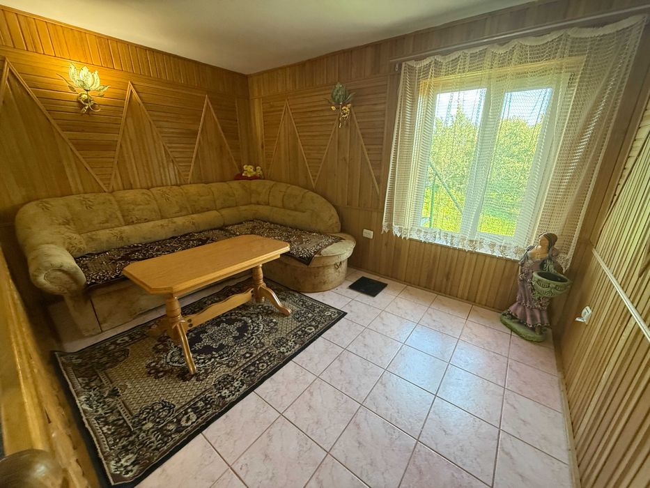 Продається власний цегляний будинок  в с.Луг  Львівської області.