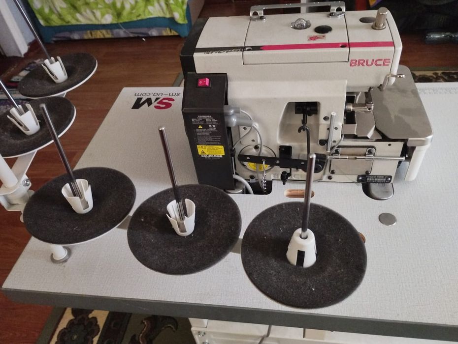 ОвелокBRUCE X5S-4-M03/333 высокоскоростной 4-ниточный промышленный