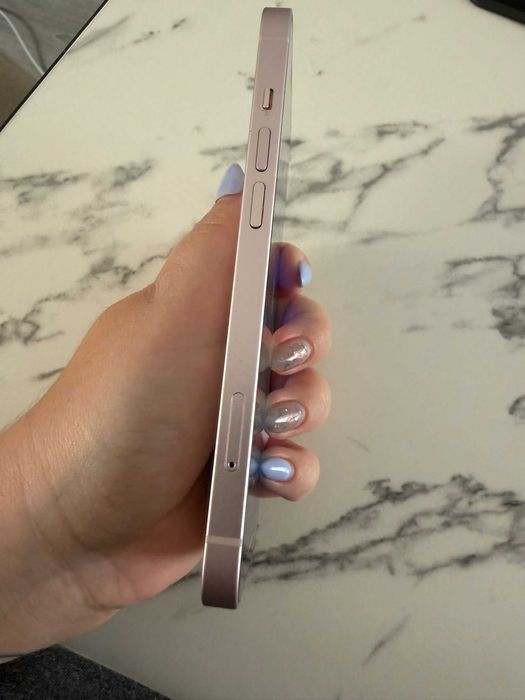 iPhone 13 Rosa 128GB – Bom estado