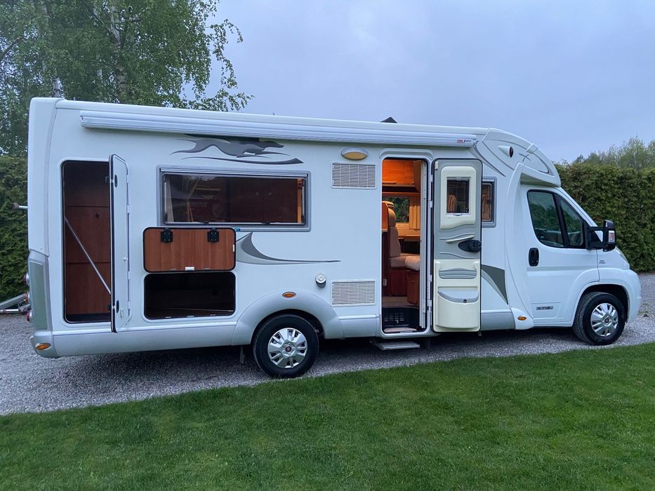 Fiat Ducato LAIKA  Fiat LAIKA zimowa Półintegra
