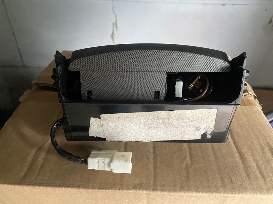 Пепельничка для тойота авенсис т25