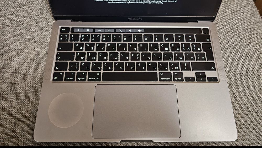 MacBook Pro 13” M1 (2020) | 16GB RAM | 512GB SSD | klawiatura ENG/RUS