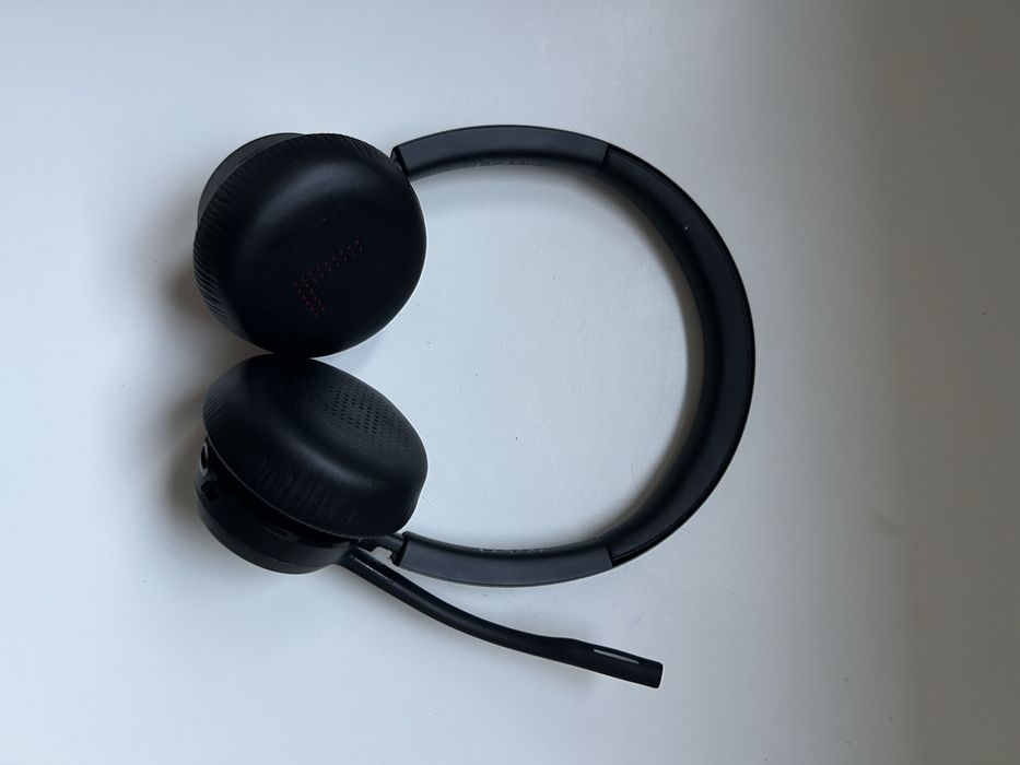 Poly Voyager 4320 UC