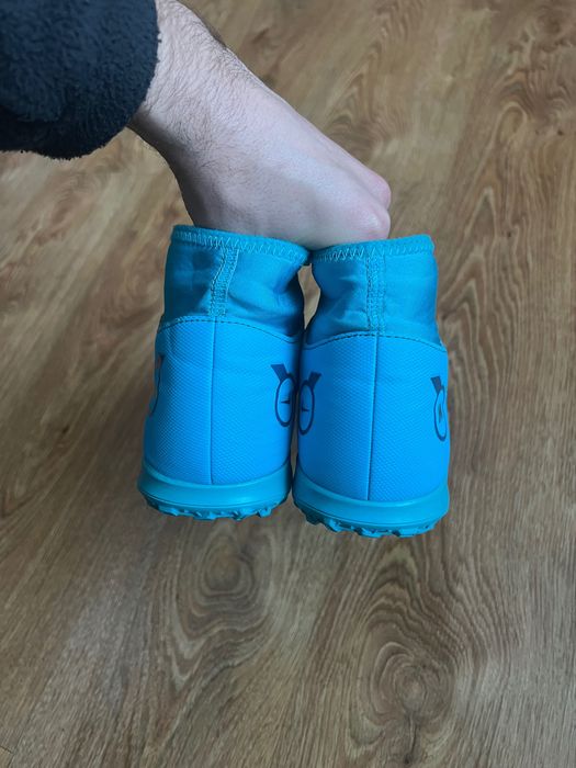 Сороконожки Nike Mercurial Superfly 8 Club TF футбольные бусты копочки
