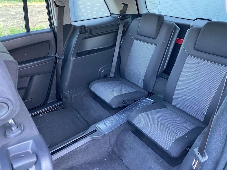 Опель Zafira B  2011р.