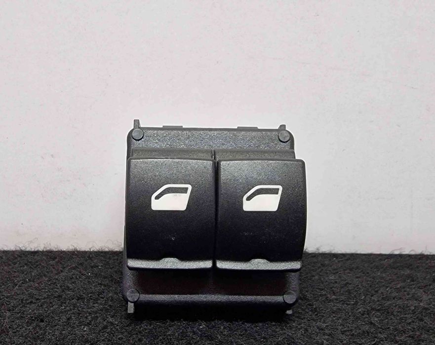 Comando / Botão / Interruptor Vidros Frente Esquerdo 98016298ZD - CITROËN C3 III Van