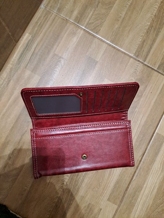Portfel damaki czerwony