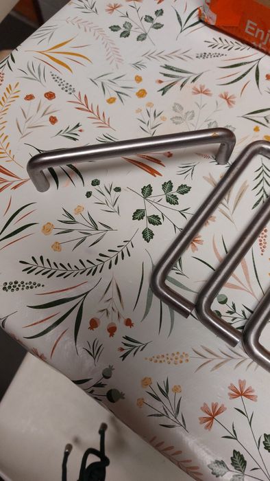 Conjunto de 15 puxadores BAGGANÄS do Ikea 
Pu