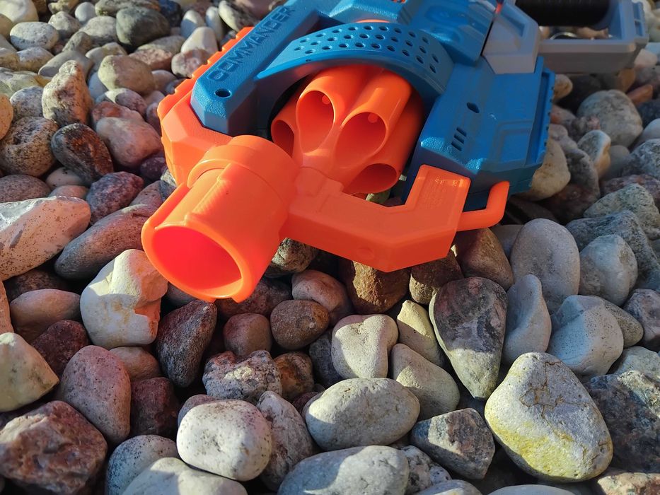 Nerf Elite 2.0.     Commander