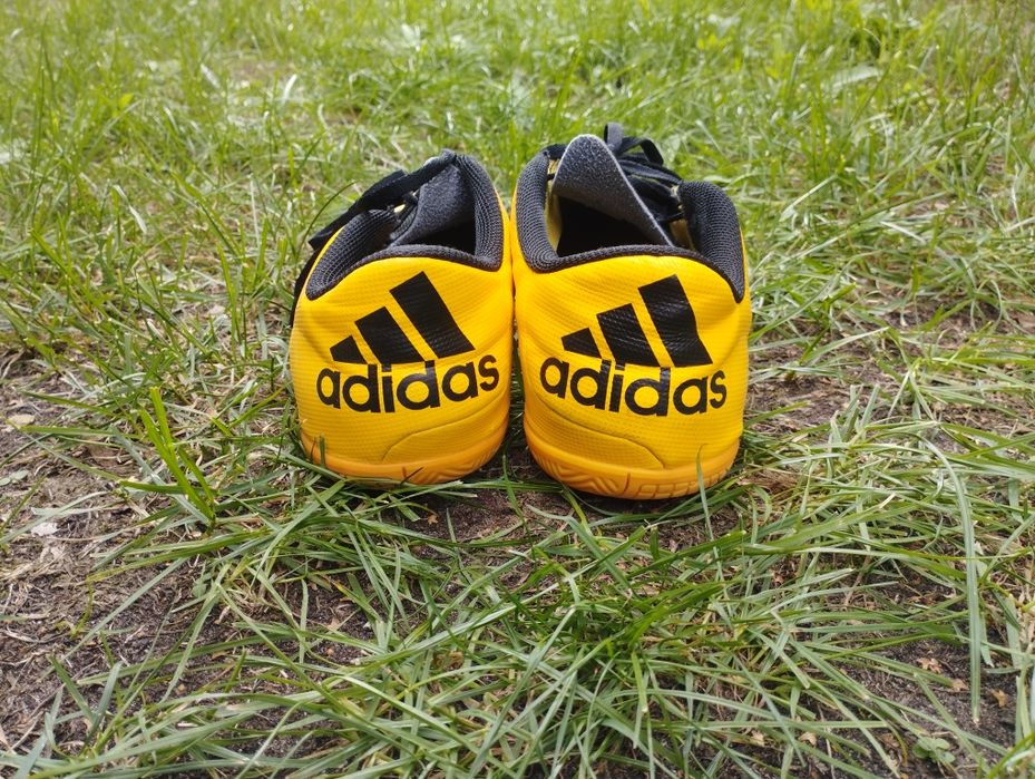 Buty sportowe adidas