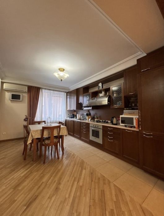 Продажа 3 комн квартиры в центре ул Чекмарева/ул Бригадная