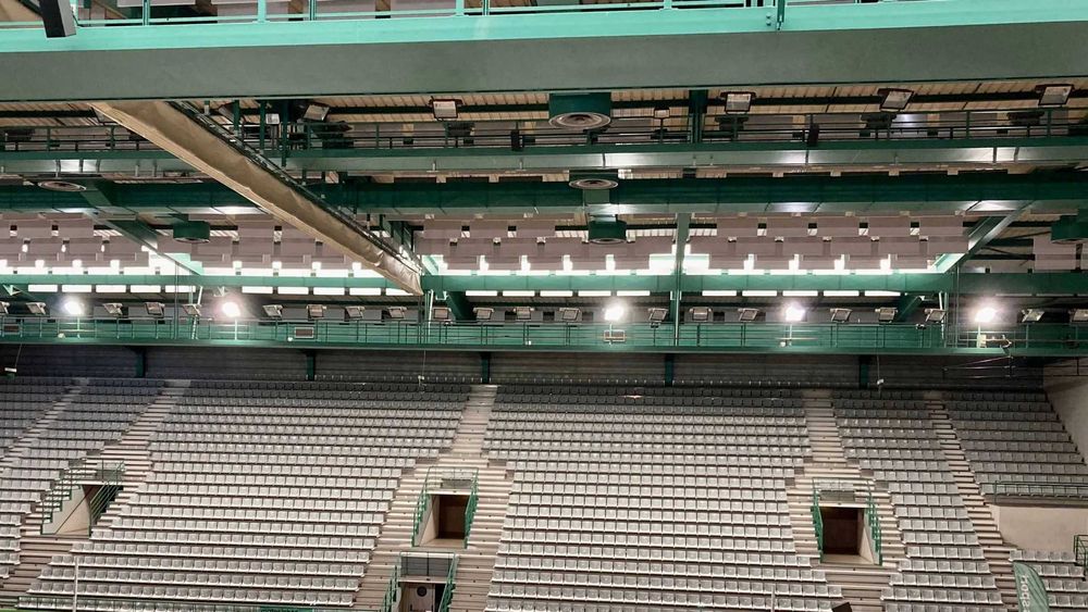 Isolamento, Condicionamento Acústico e de Vibrações - Auditórios, etc.