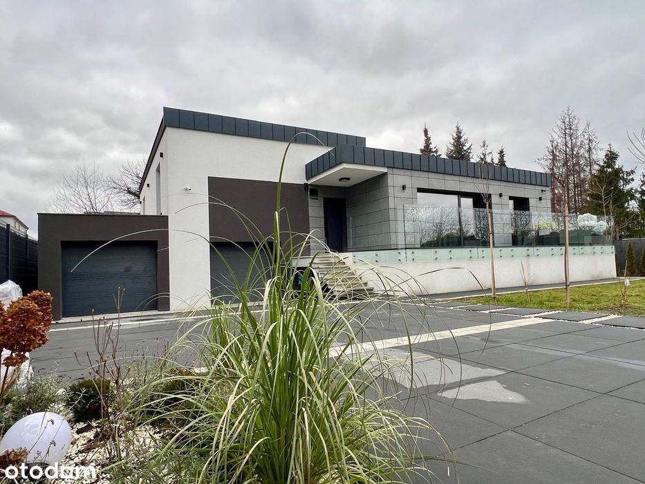 Piękny dom 900m od rynku- wysoki standard, doskonała lokalizacja