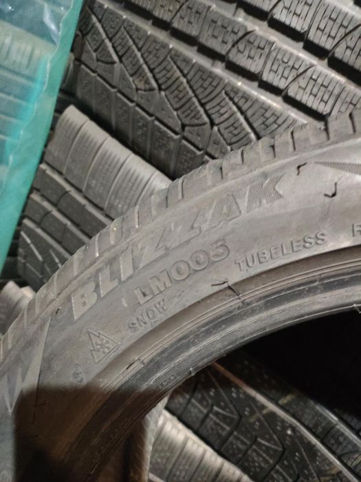 205/50R17 Bridgestone Blizak LM005 z 2021r 6,5mm