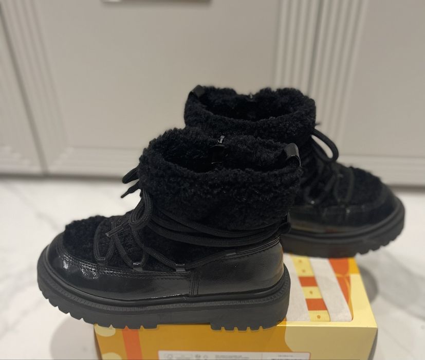 Зимове взуття для дівчинки Zara