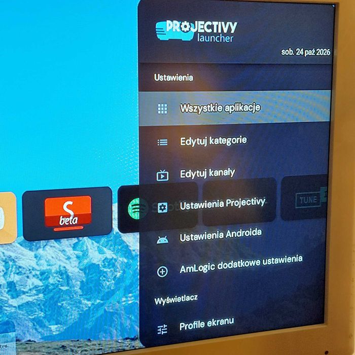 SmartTV BoxTV 4K model DV8988