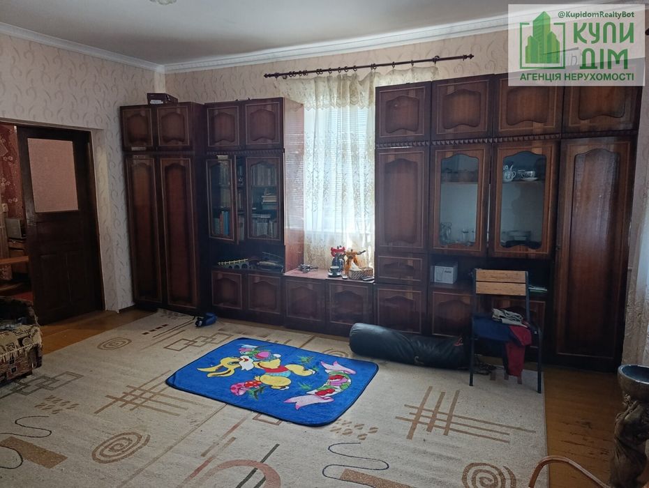Продаж будинку на кущівці