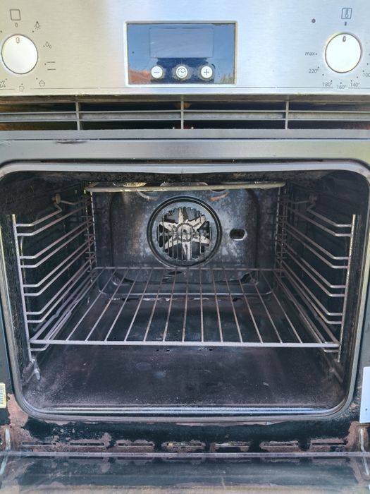 Forno elétrico bom estado