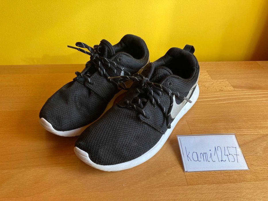 KA943 Nike Roshe One 38