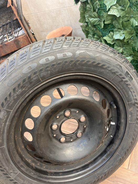 Jante/pneu suplente 15”