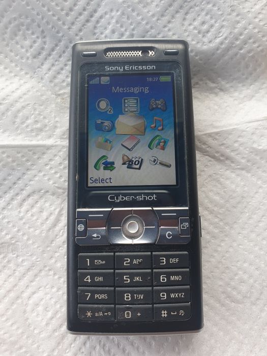 Соні єріксон К 800 Робочій.