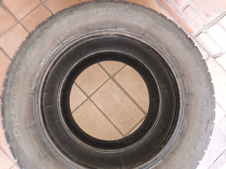 Зимові шини 195/60 R15 б/в