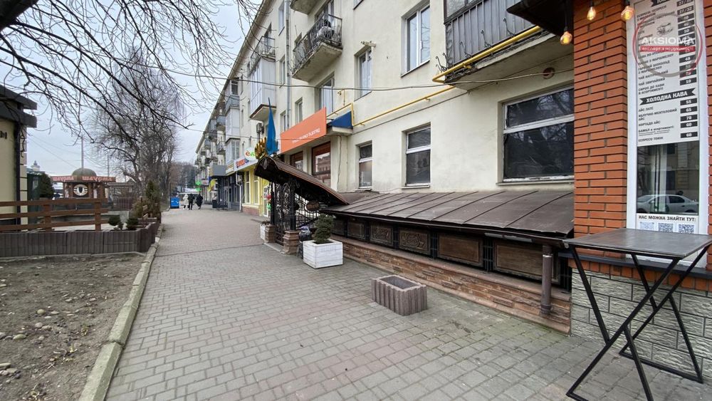 Оренда фасадного приміщення в районі вокзалу