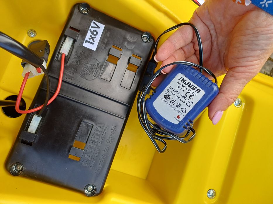 Vendo moto4 para criança