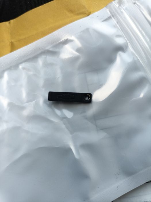 Заглушка type-c дуги