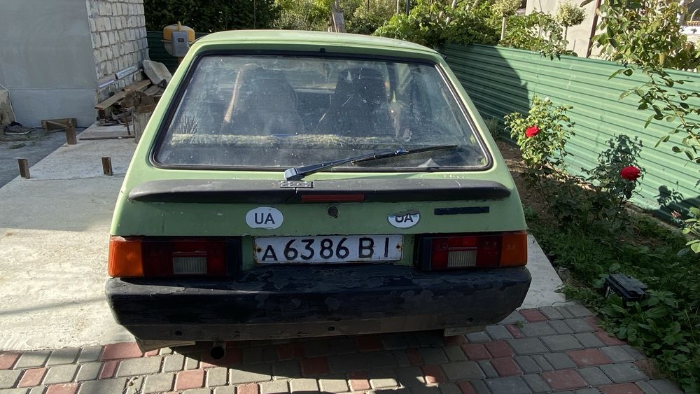 Таврія Заз 1990 рік 1.1