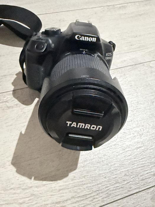 Canon EOS  1300D