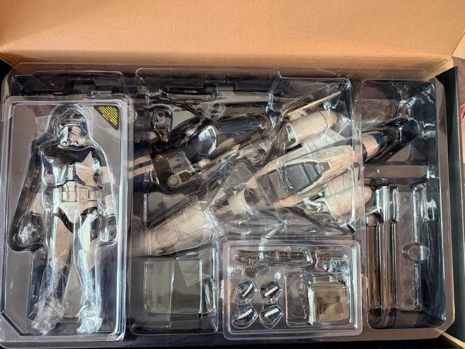 Figura Hot Toys Star wars Heavy Weapons Clone Trooper & Barc Speeder