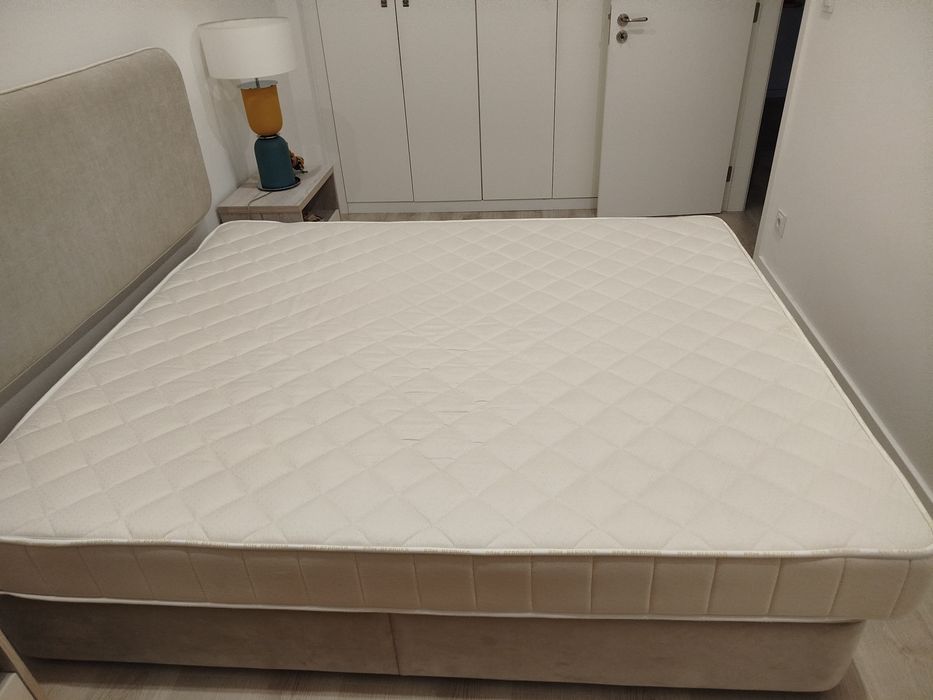 VENDA URGENTE - Colchão Cama de Casal (Bom Repouso 190x160)