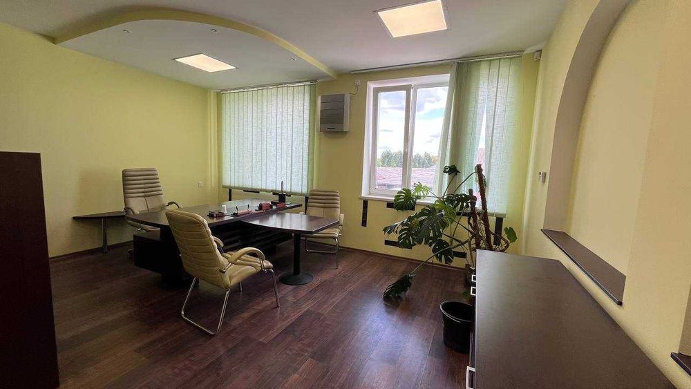 Оренда офіса 180 м2 вул. Широка