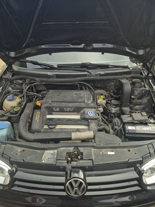 Volkswagen Golf 4  1.4