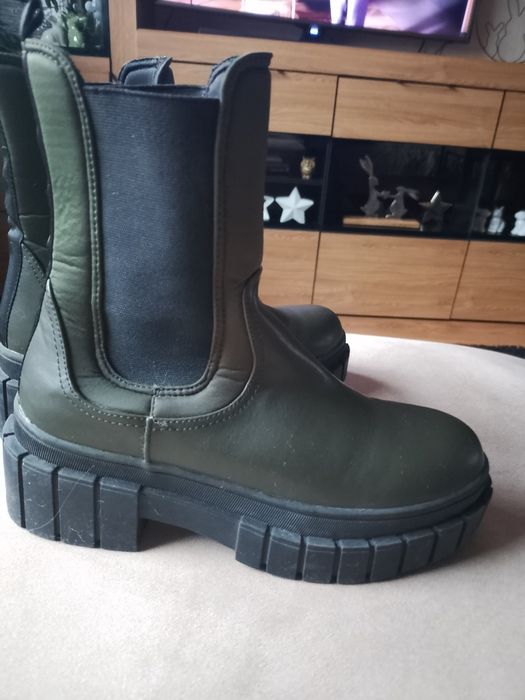 Faith botki nowe rozmiar 6/39 khaki