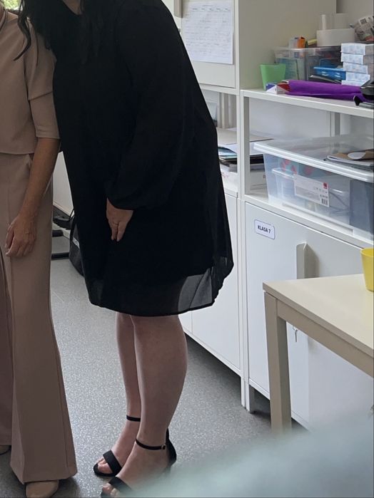 Czarna elegancka sukienka XL z podszewka