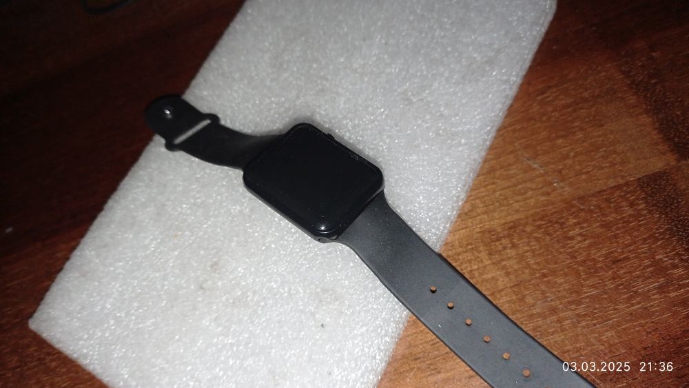 Абсолютно новые часы