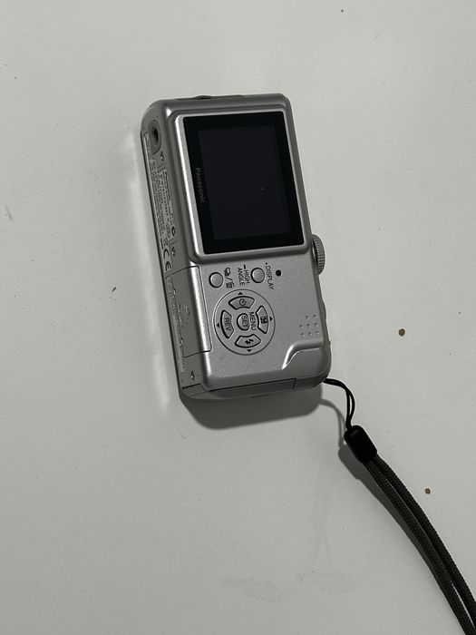 Panasonic Lumix DMC-LS2 - Funcional (Pilhas AA)
