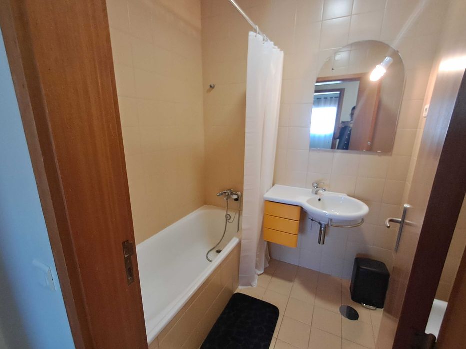 Quartos para alugar Maia