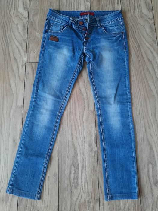 Джинси жіночі 28 розмір