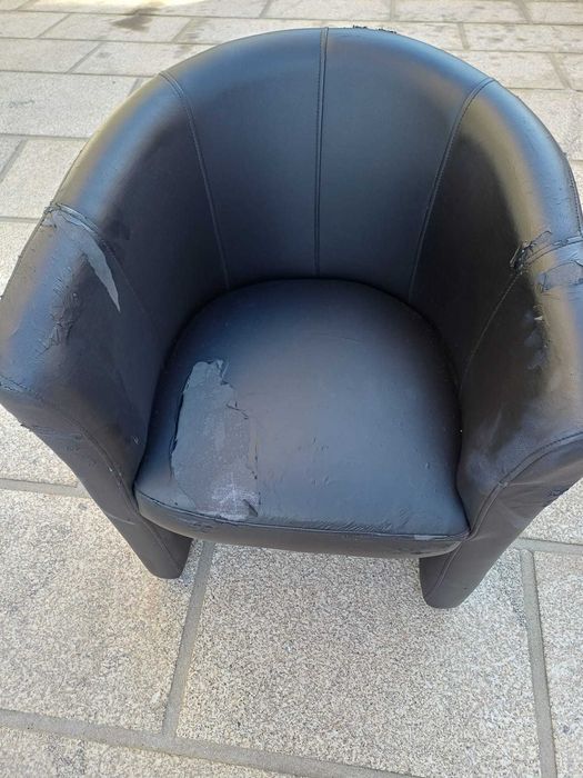 Poltronas pretas de napa