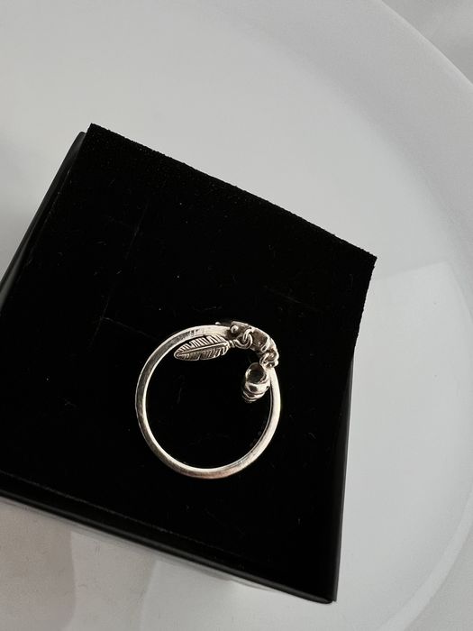 Srebrny pierścionek PANDORA Ag925