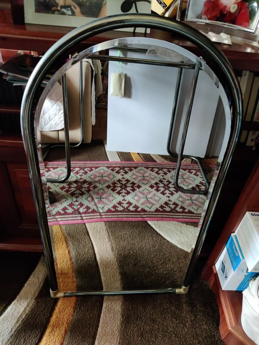 Mesa de vidro + espelho