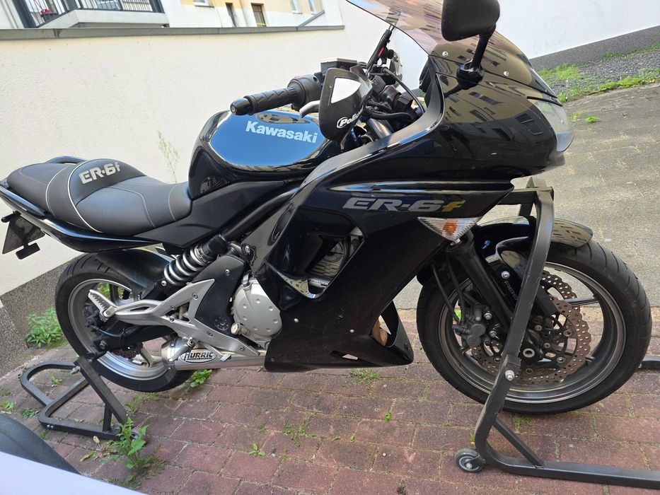 Kawassaki er6f 2007 року.